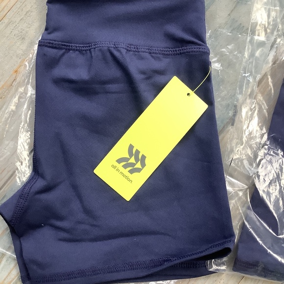 All in Motion, Core Tumble Shorts, Navy Size 7/8 - Picture 4 of 5